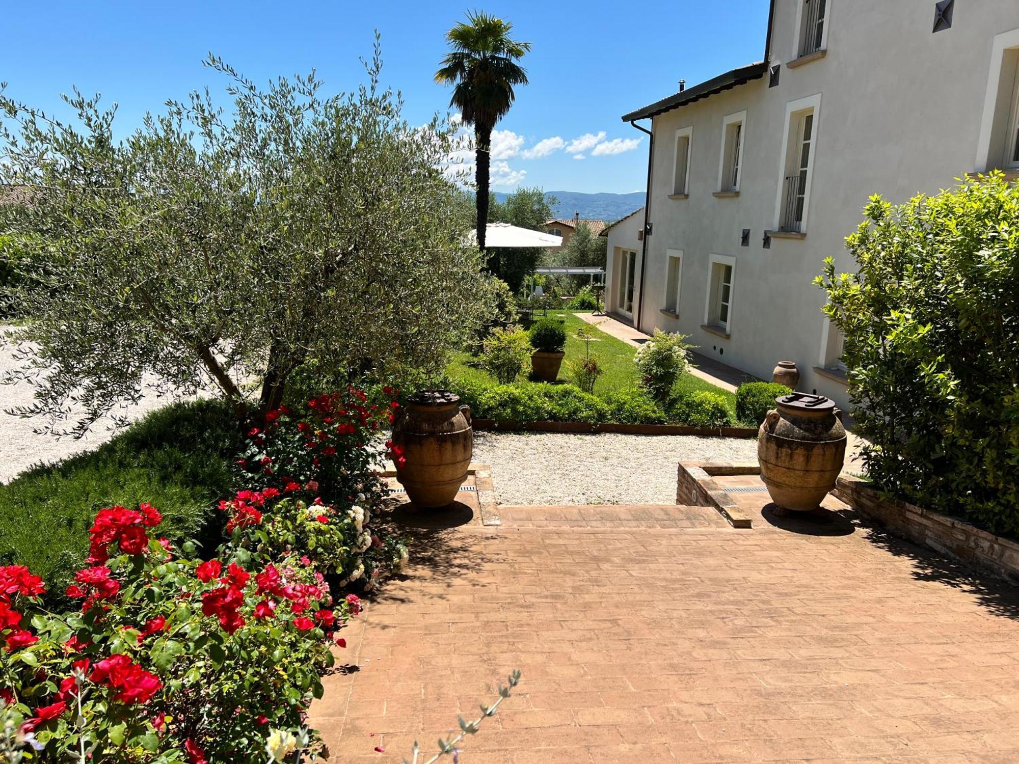 Corteviva Boutique B&B Perugia Bagian luar foto
