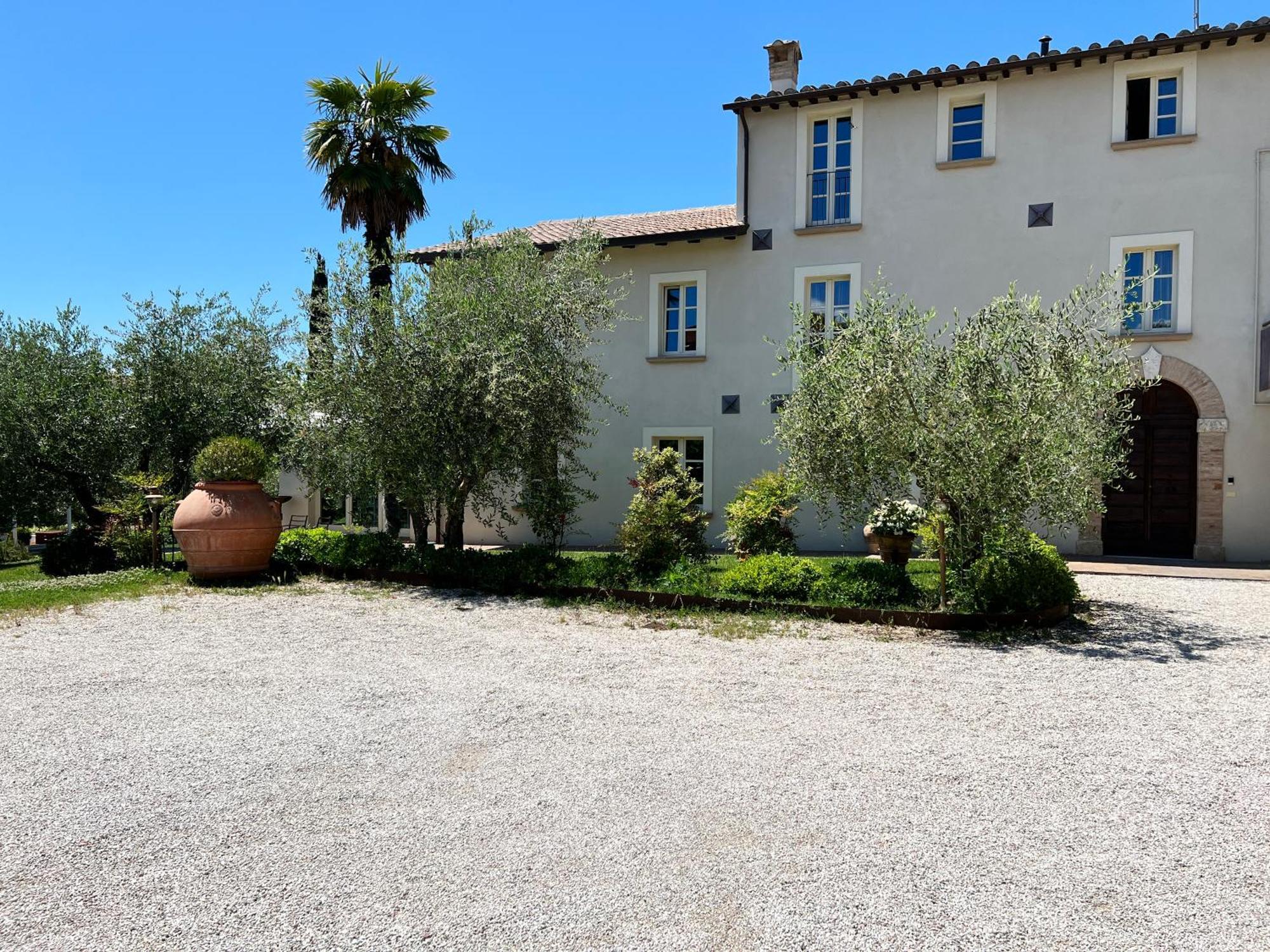 Corteviva Boutique B&B Perugia Bagian luar foto