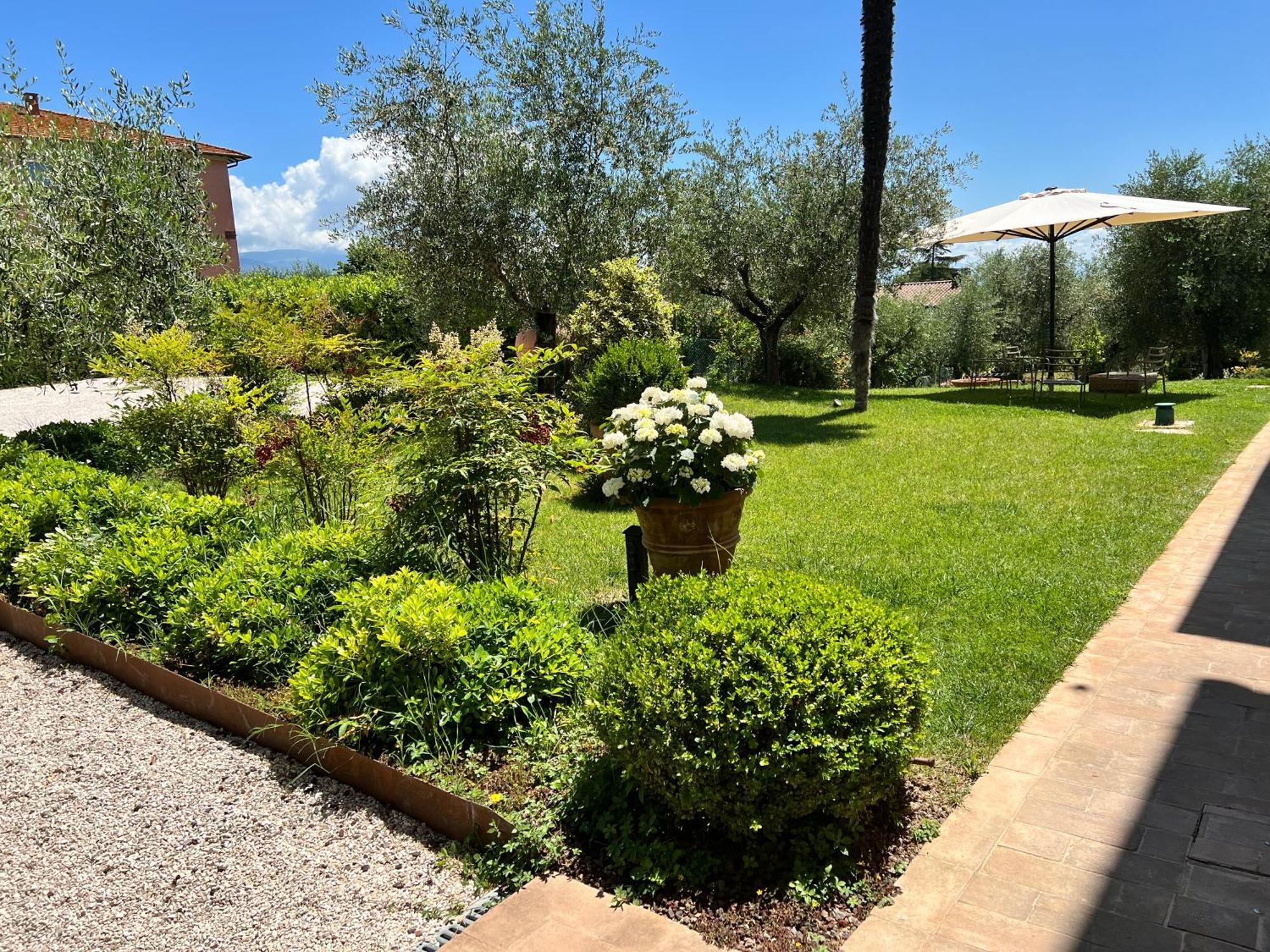 Corteviva Boutique B&B Perugia Bagian luar foto